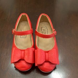 Pipperdoodles bow shoes size 30